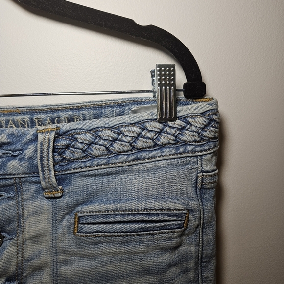 American Eagle Boho Artist Low-Rise Distressed Blue Jeans - Picture 6 of 9